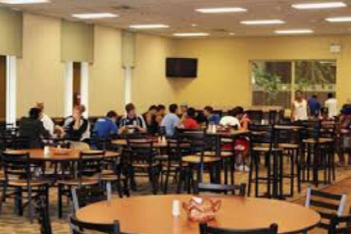 cafeteria